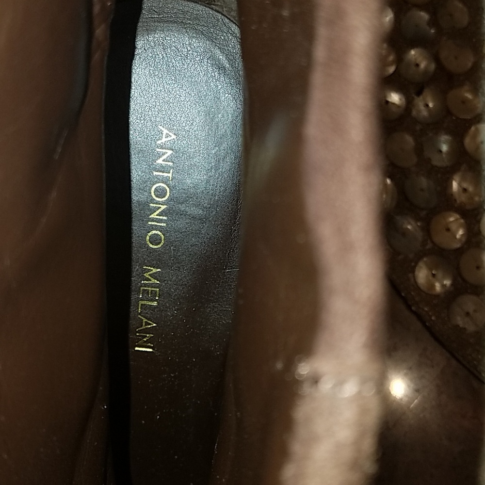 Boots - Picture 5 of 7